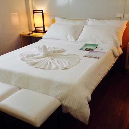 Shore Time Hotel - Annex Balabag  Ngoại thất bức ảnh