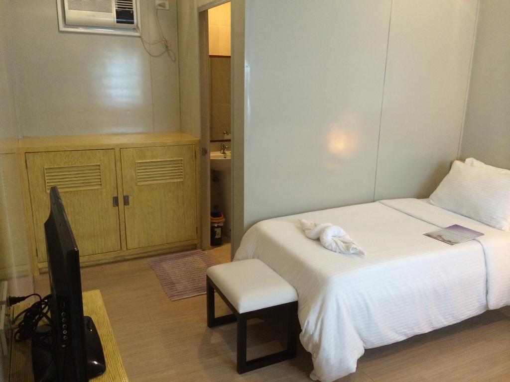 Shore Time Hotel - Annex Balabag  Ngoại thất bức ảnh