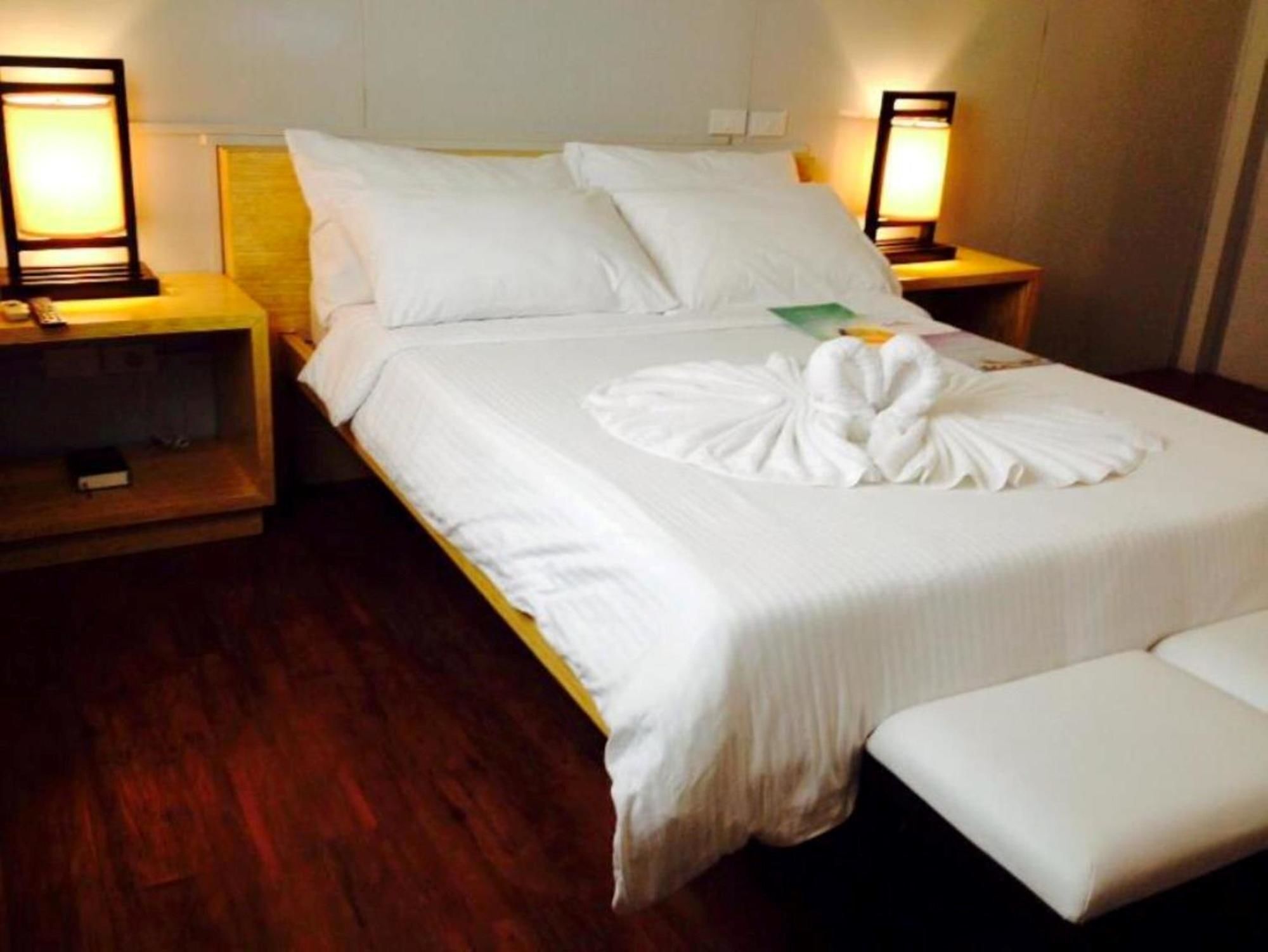 Shore Time Hotel - Annex Balabag  Ngoại thất bức ảnh